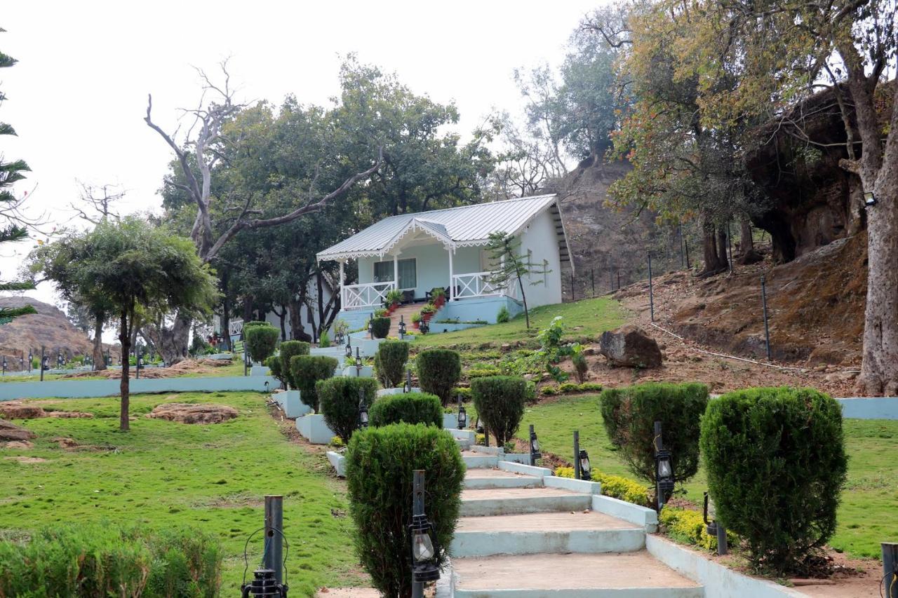 Greendale Resort Pachmarhī Kültér fotó