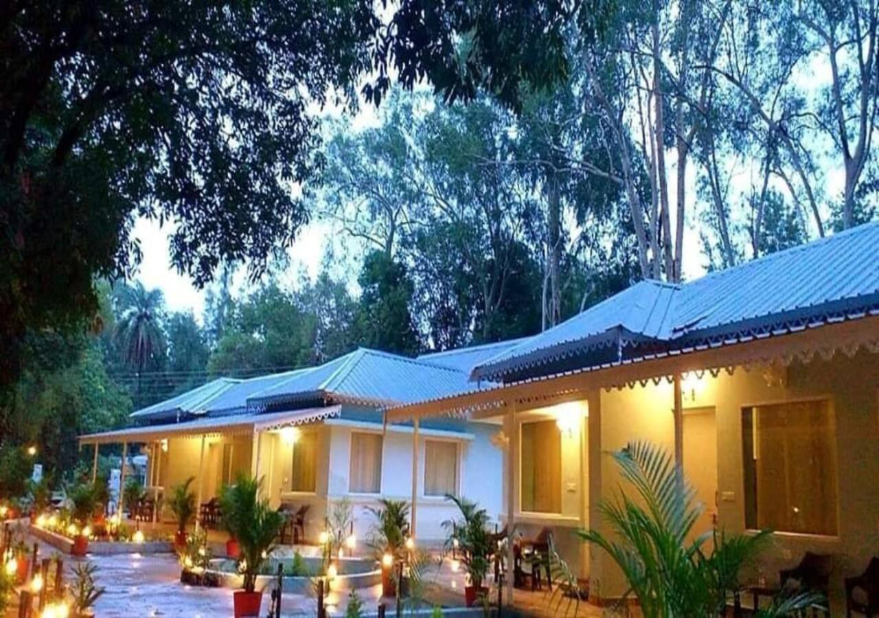Greendale Resort Pachmarhī Kültér fotó