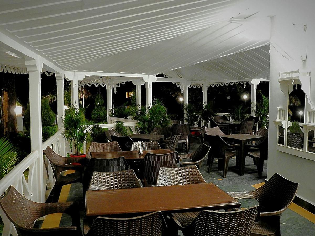 Greendale Resort Pachmarhī Kültér fotó