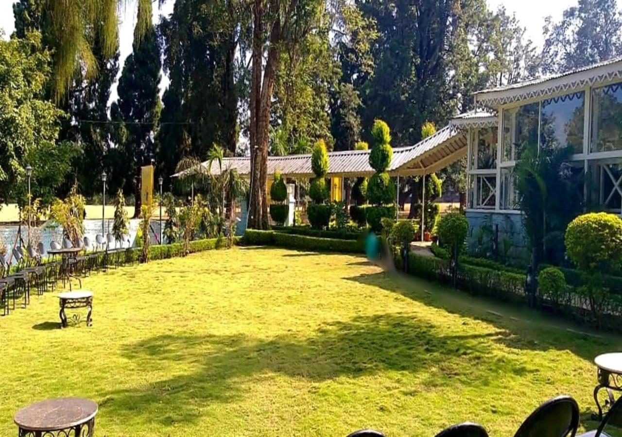 Greendale Resort Pachmarhī Kültér fotó