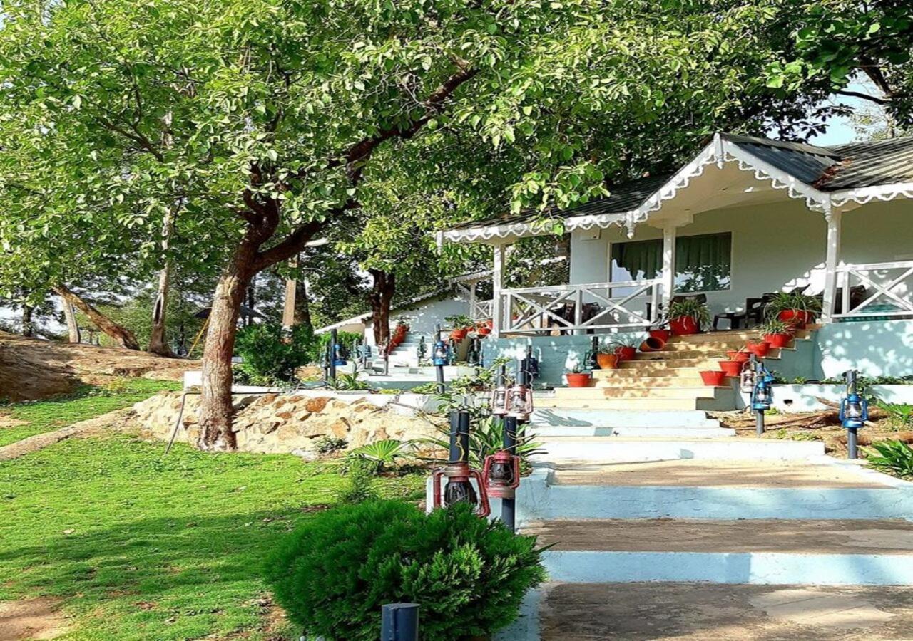 Greendale Resort Pachmarhī Kültér fotó